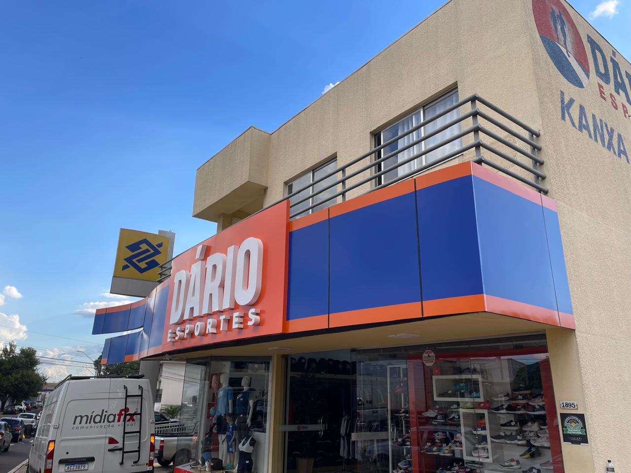 Letreiro para fachada 3